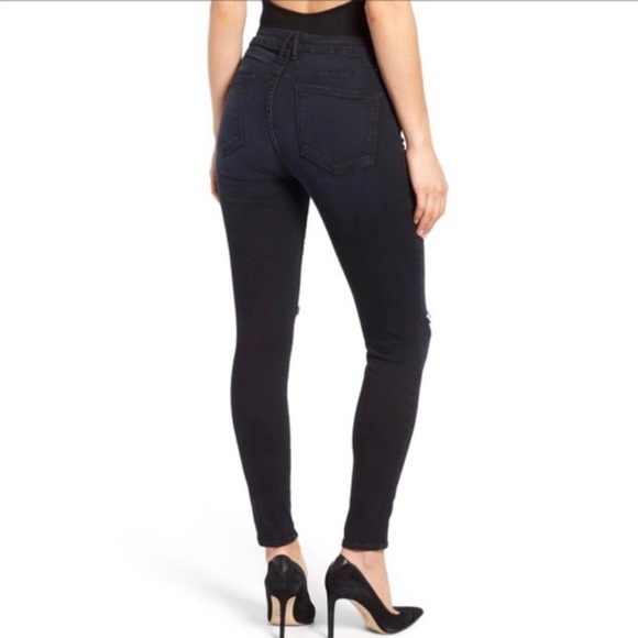 Good American || +Size Good Legs Distressed Jeans - Picture 4 of 8